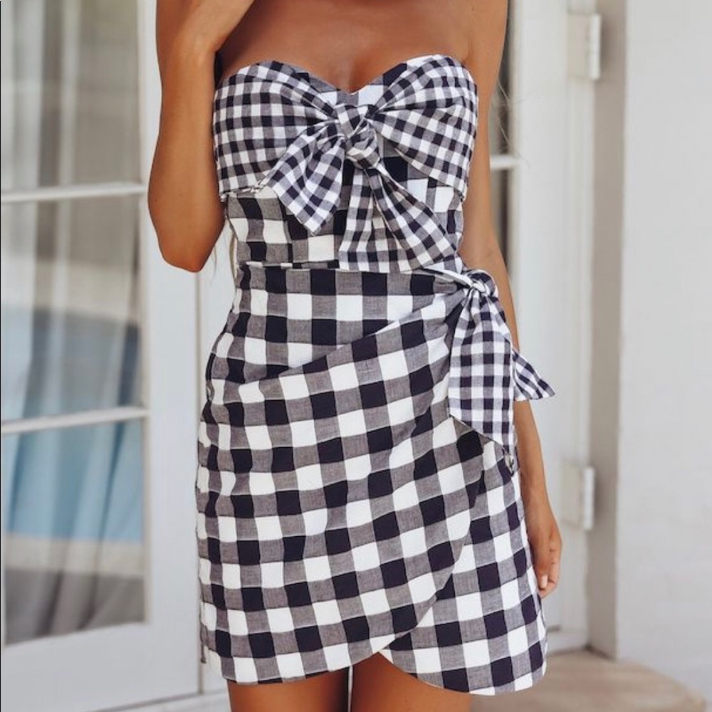 NWOT White Fox Boutique Rise Up Gingham Mini Dress